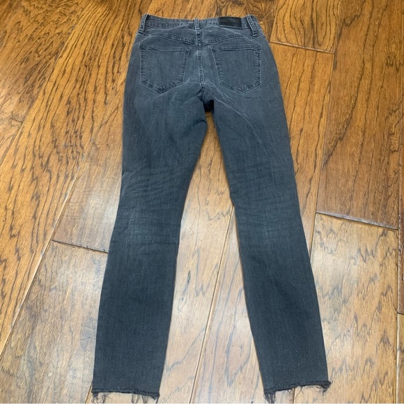 Madewell women’s curvy high rise skinny jeans - Picture 2 of 13